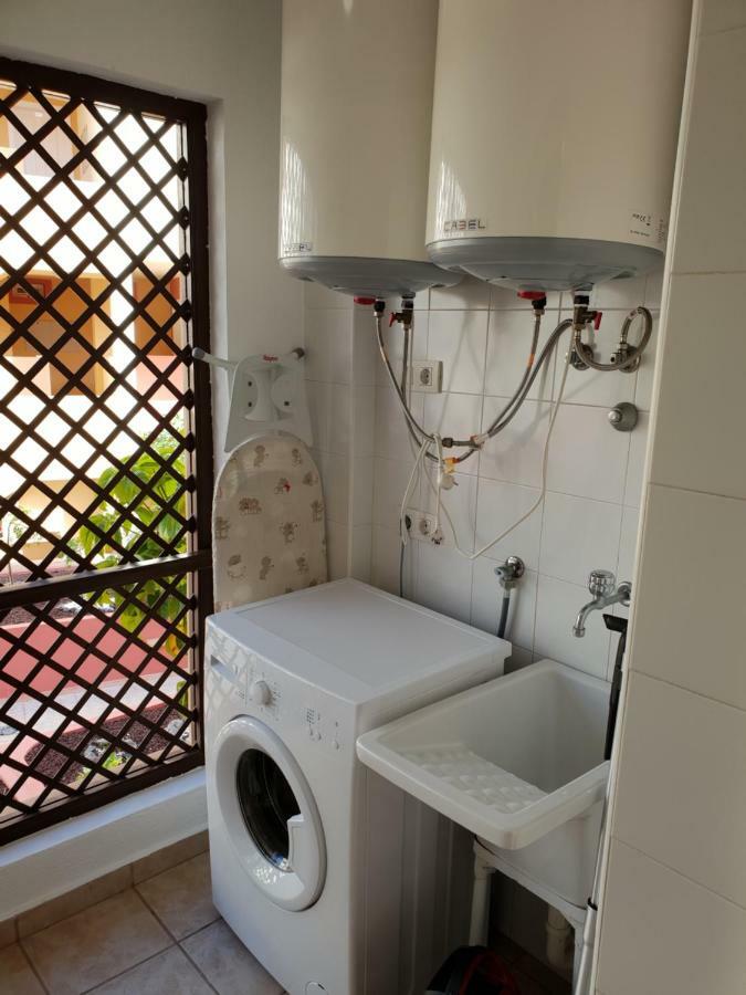Terrazas Del Duque 2, Terrace, Sea View, Only 300 M To Beach, Heated Pool, Air Conditioning, Wifi Internet, Dishwasher, Washing Machine Costa Adeje  Exterior foto